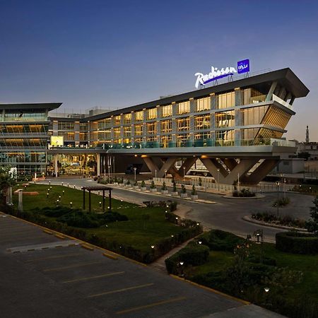 Radisson Blu Hotel Riyadh Convention And Exhibition Center Exterior foto Radisson Hotel, Kathmandu