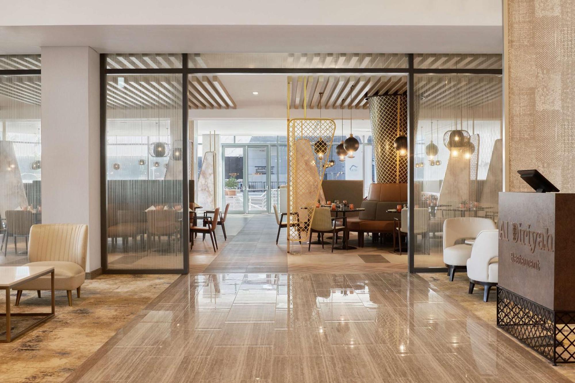 Radisson Blu Hotel Riyadh Convention And Exhibition Center Exterior foto Lobby